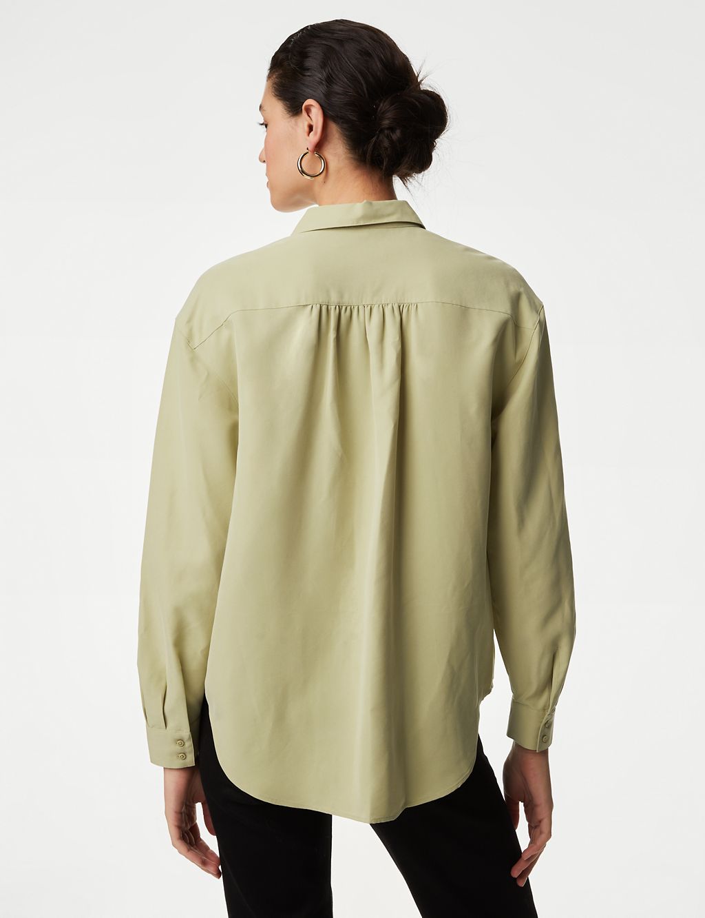 Relaxed utility shirt