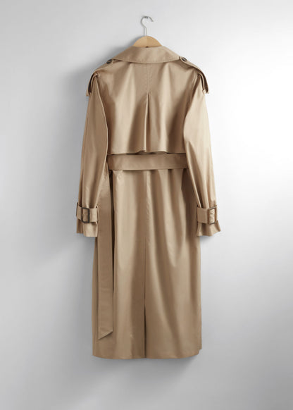 Buckle-belt trench coat