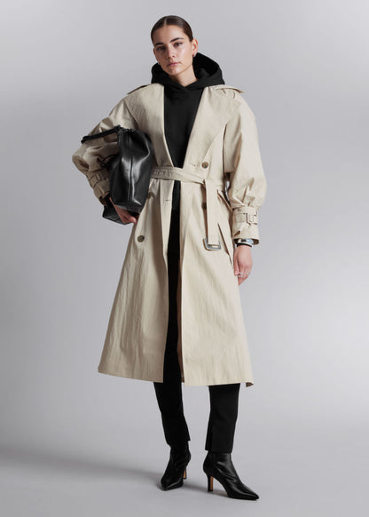 Crinkle-effect trench coat