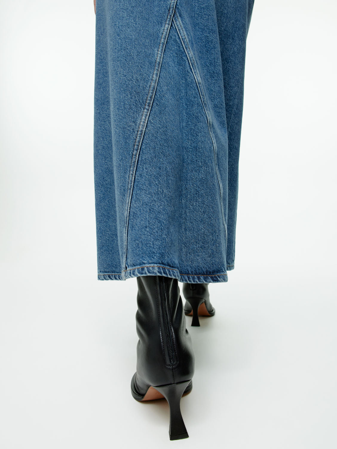 Maxi denim skirt